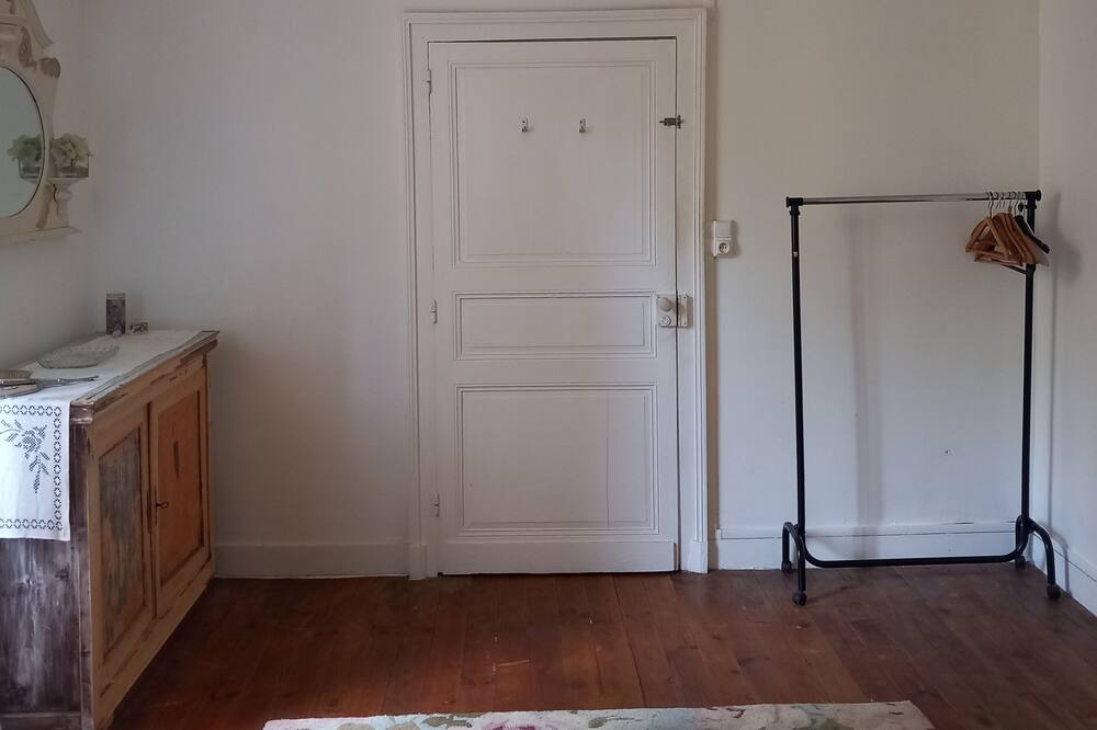 Photo of Bedroom in Nanteuil-de-Bourzac