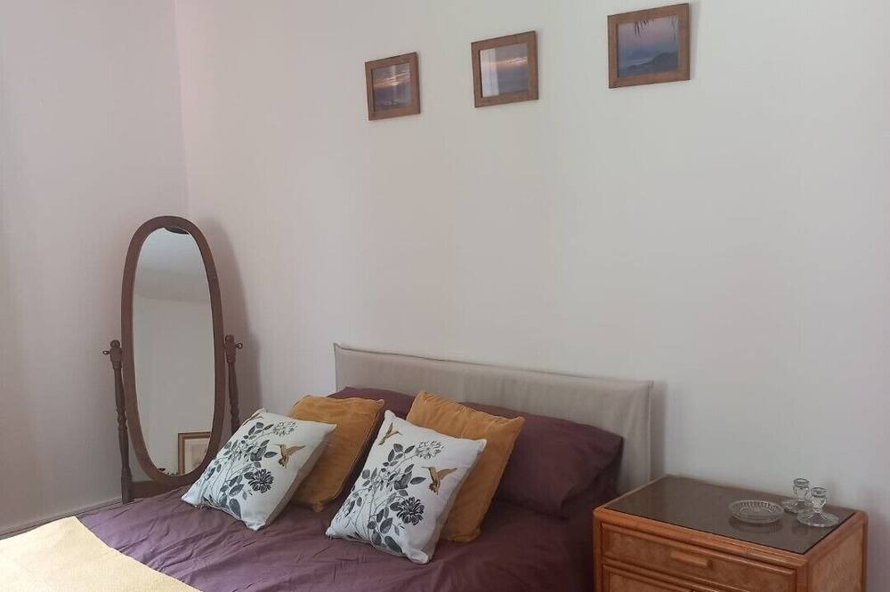 Photo of Bedroom in Nanteuil-de-Bourzac