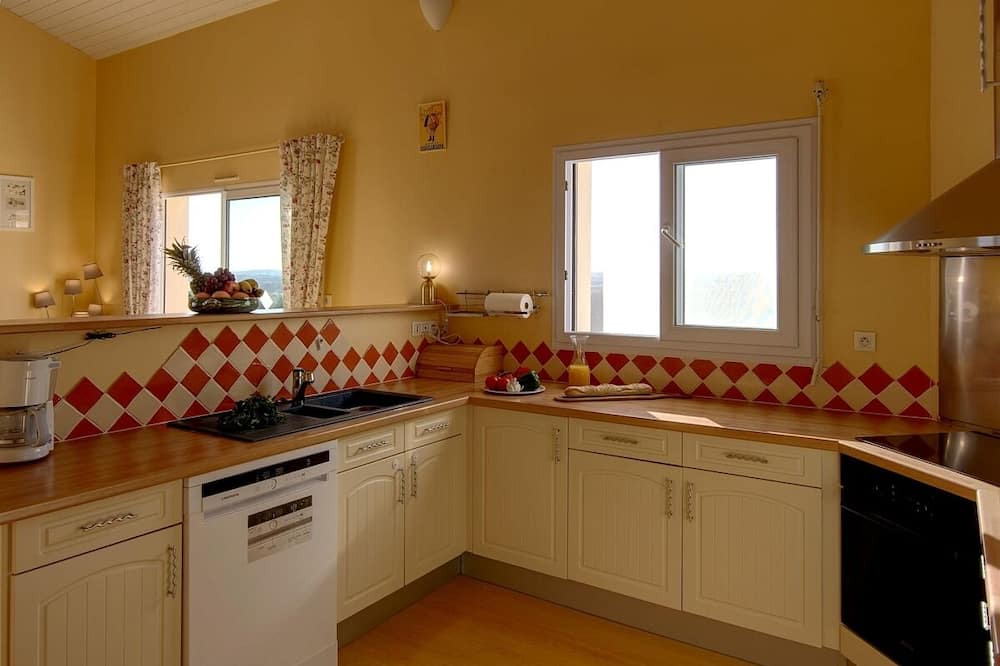 Photo of Kitchen in Duras
