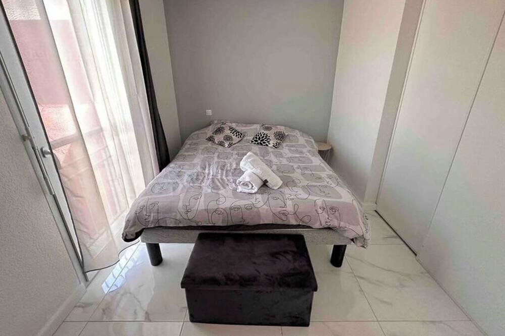 Photo of Bedroom in Eysines