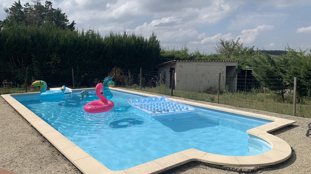 Photo of Outdoor in Bazens
