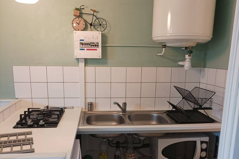 Photo of Kitchen in Saint-Aubin-de-Nabirat