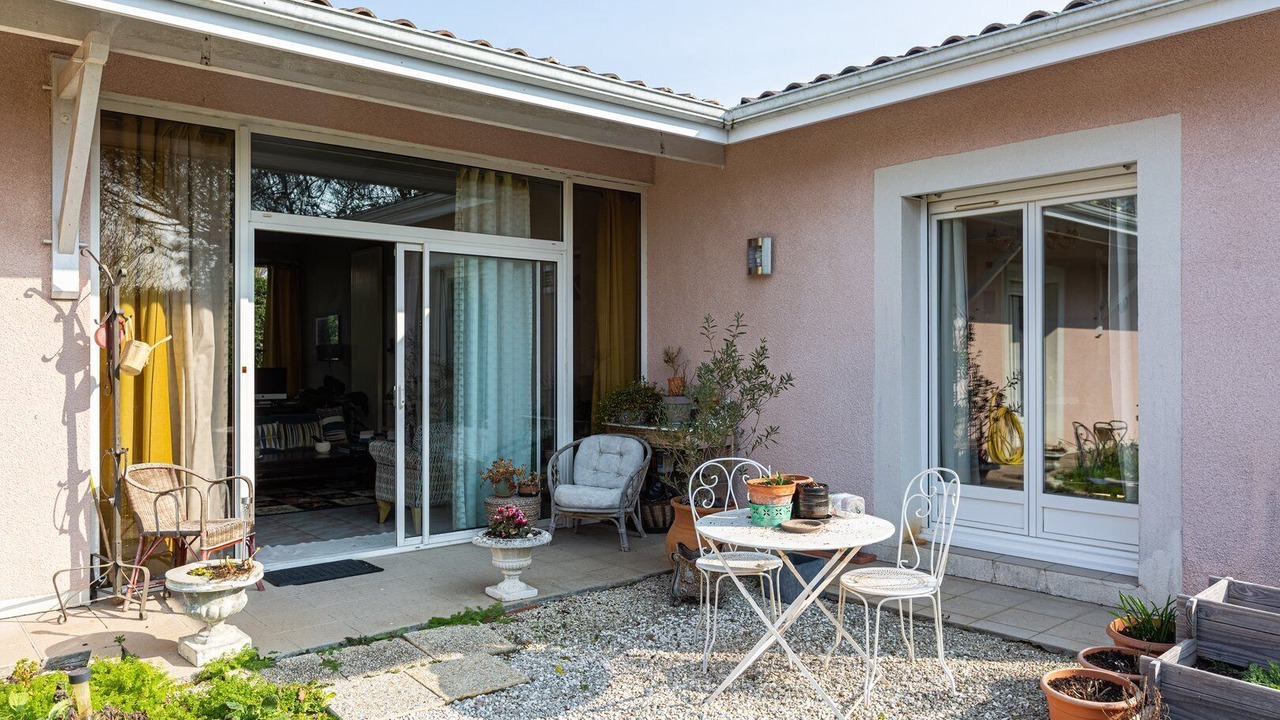 Photo of Patio Balcony in Biganos