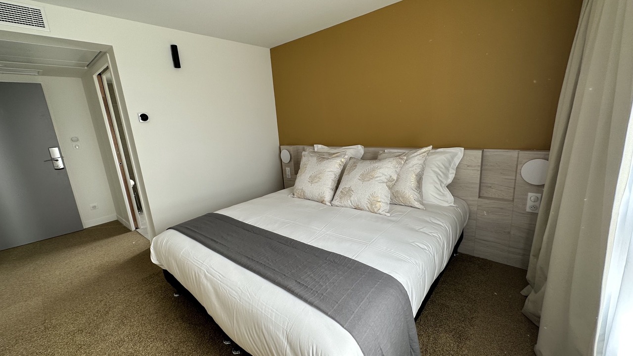 Photo of Bedroom in Chauray