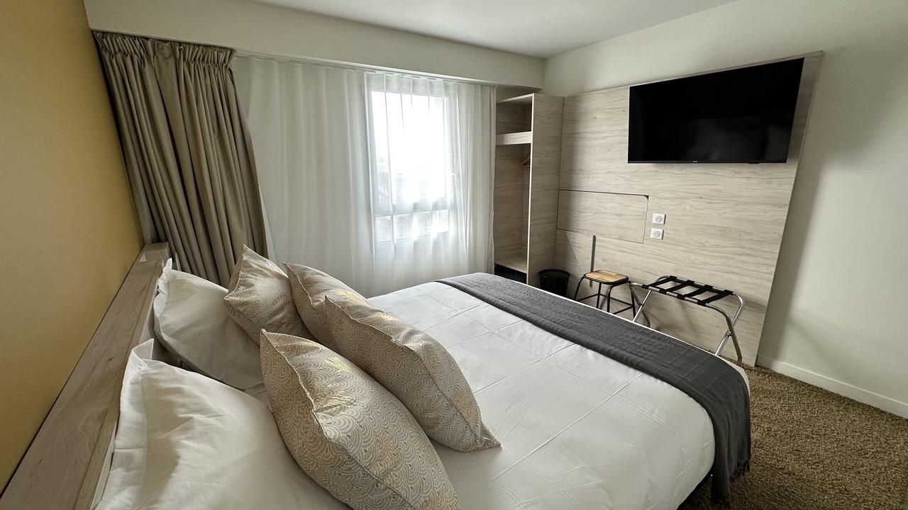 Photo of Bedroom in Chauray