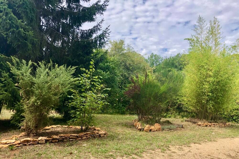 Photo of Outdoor in Mauzac-et-Grand-Castang