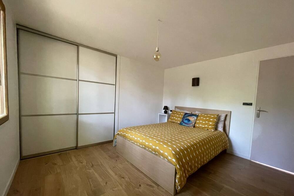 Photo of Bedroom in Mauzac-et-Grand-Castang