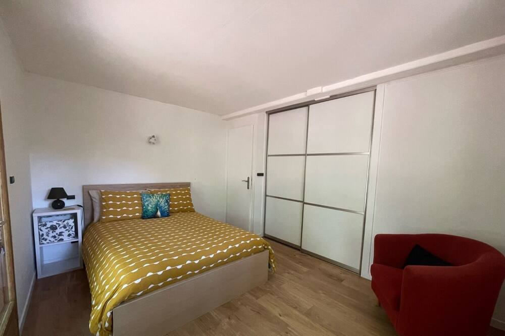 Photo of Bedroom in Mauzac-et-Grand-Castang