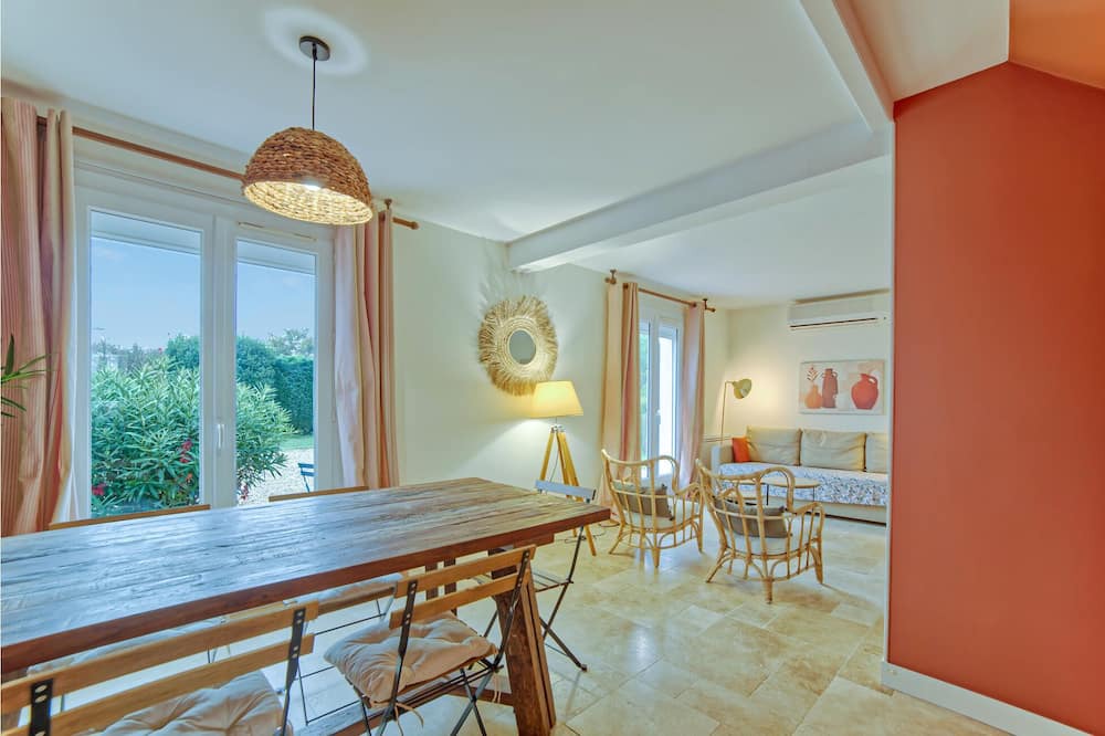 Photo of Bedroom in Port-des-Barques