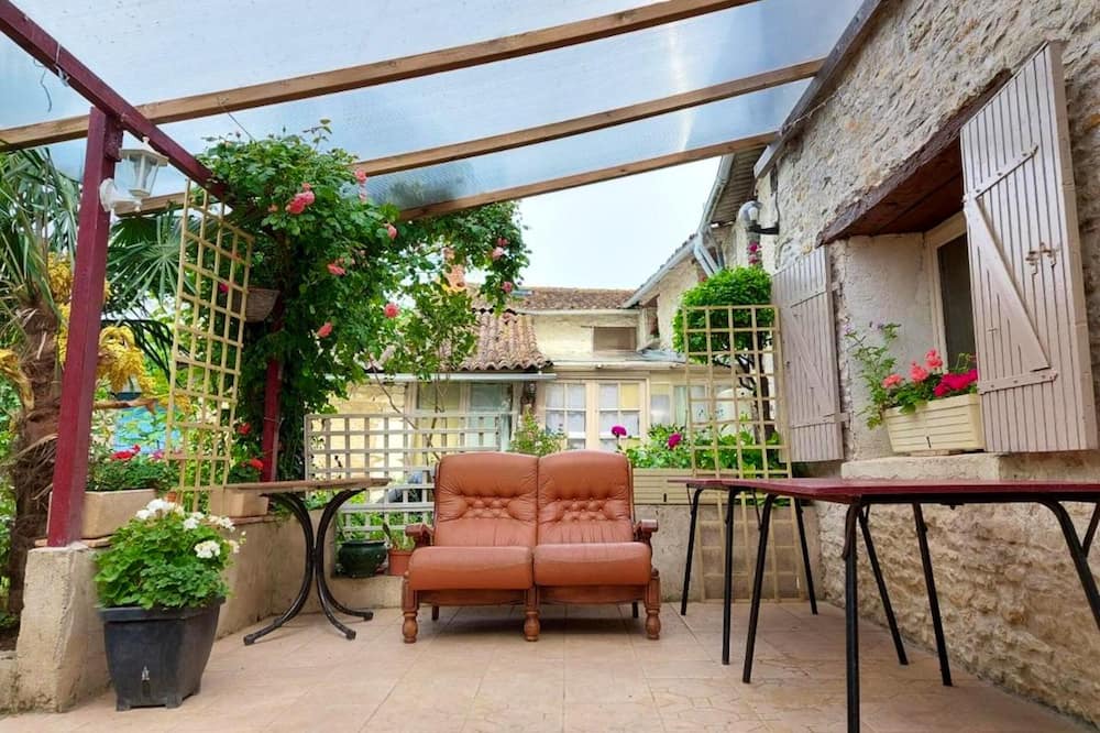 Photo of Outdoor in Saint-Jean-de-Sauves
