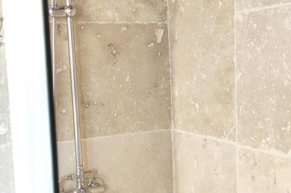 Photo of Bathroom in Les Leches