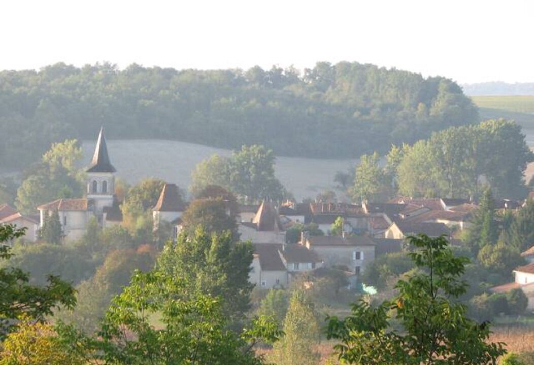 Photo of Outdoor in Salles-Lavalette