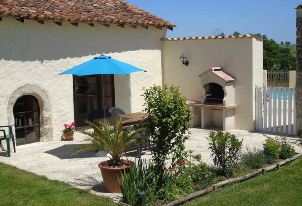 Photo of Outdoor in Salles-Lavalette