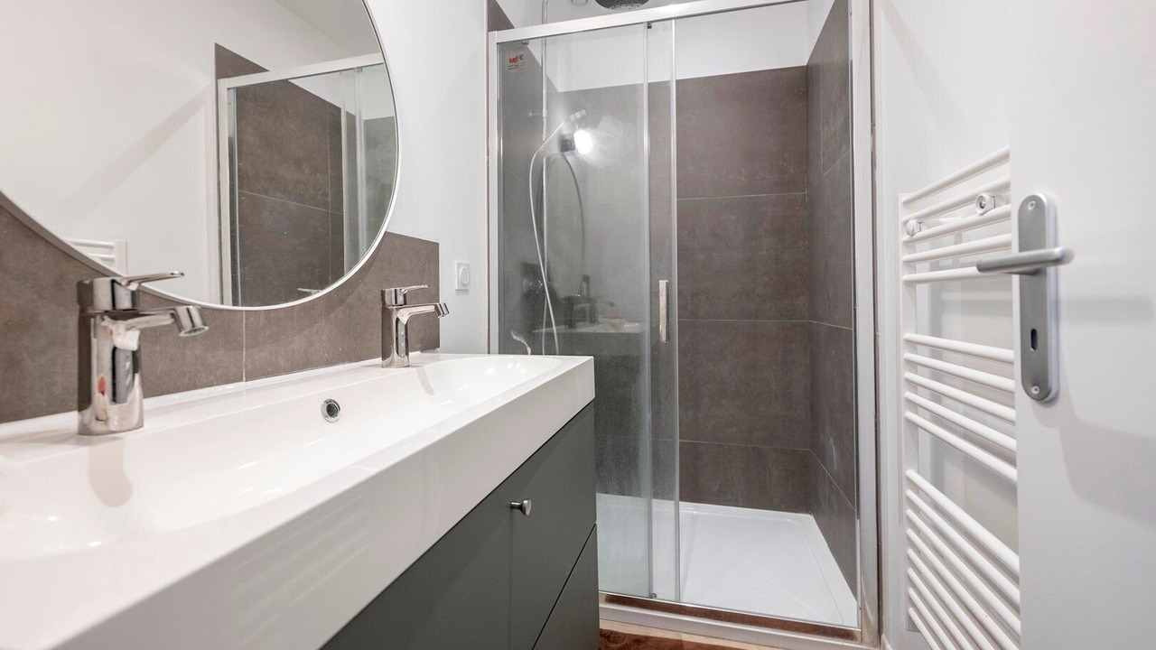 Photo of Bathroom in Talence