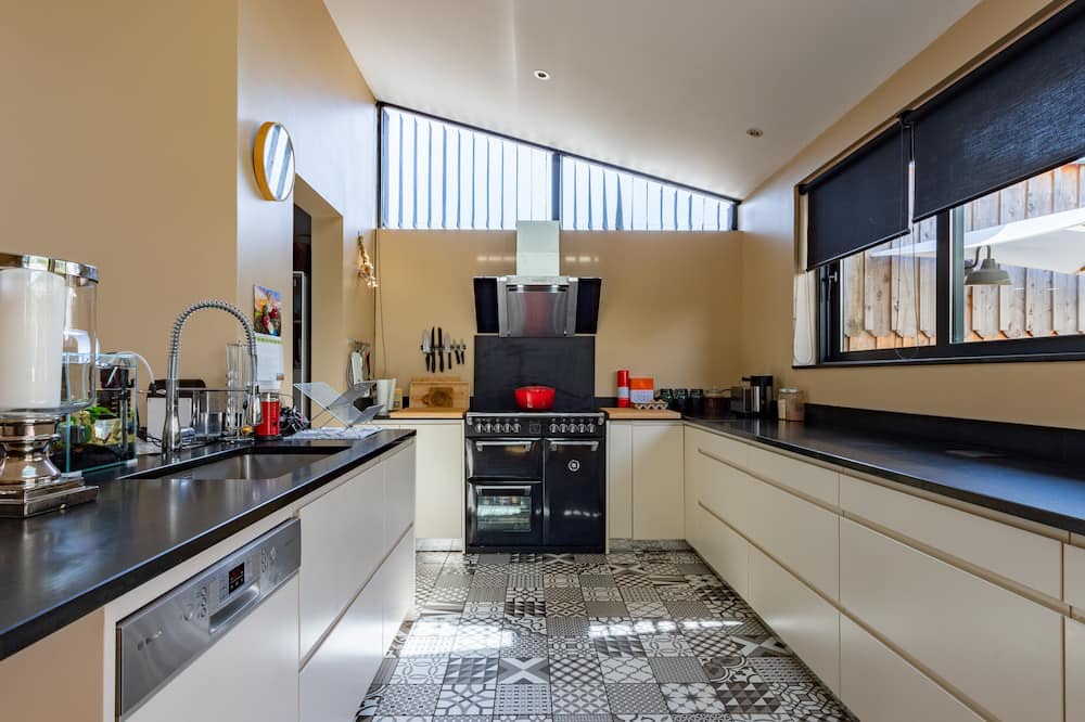 Photo of Kitchen in Bassins a Flot
