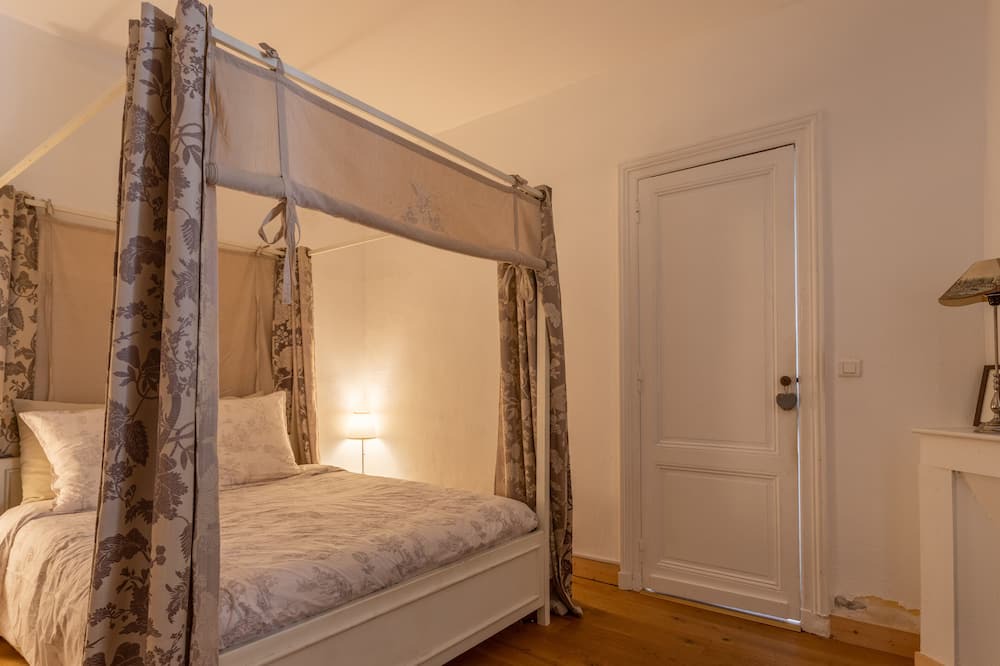 Photo of Bedroom in Bassins a Flot