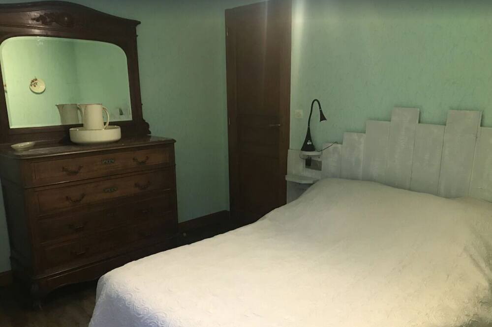 Photo of Bedroom in La Trimouille