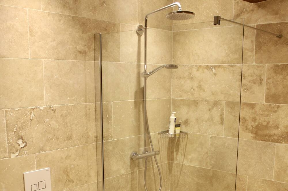 Photo of Bathroom in Tocane-Saint-Apre