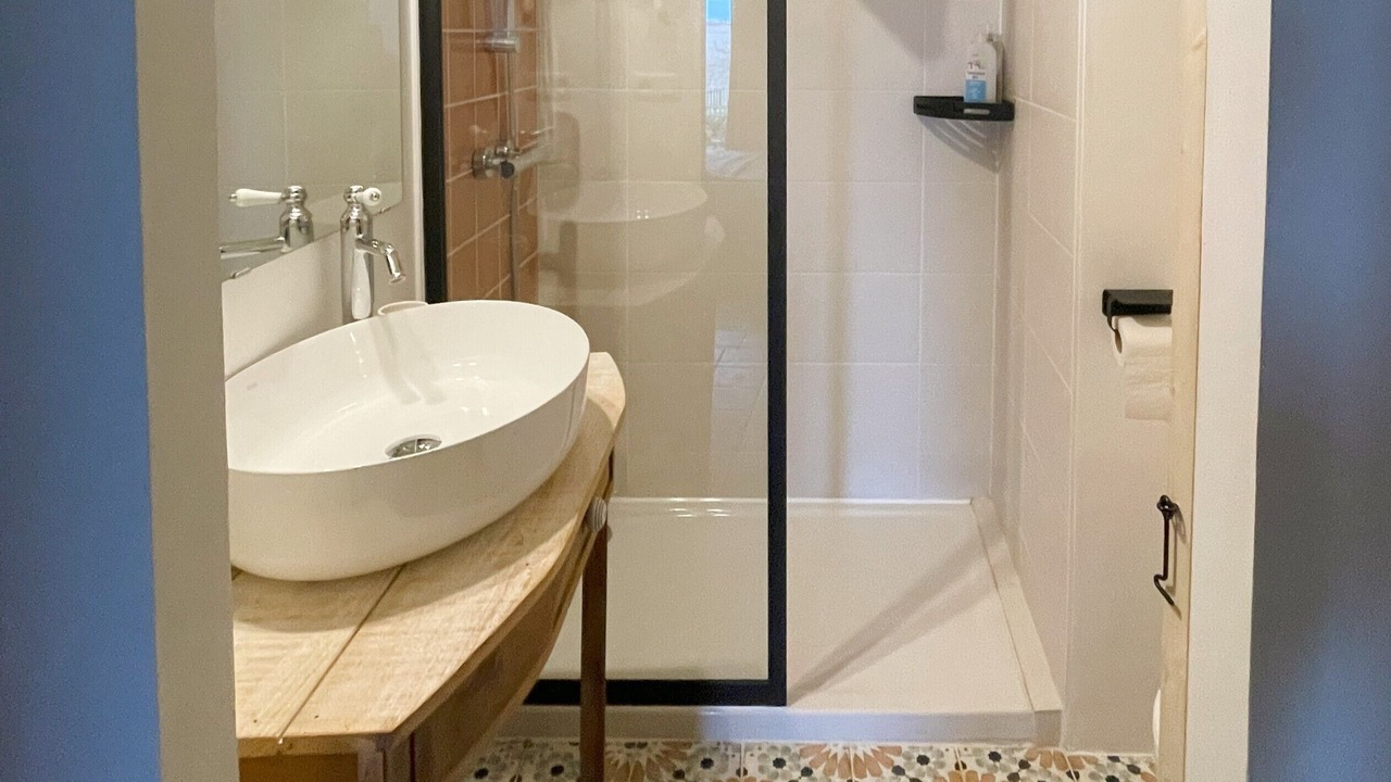 Photo of Bathroom in Pillac