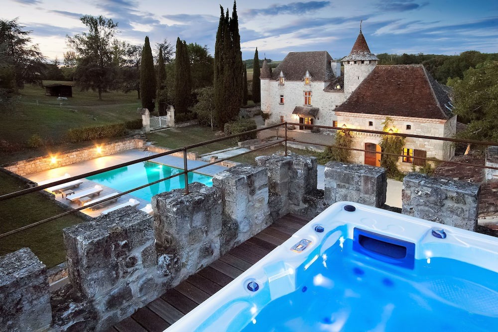 Photo of Outdoor in Saint-Caprais-de-Lerm