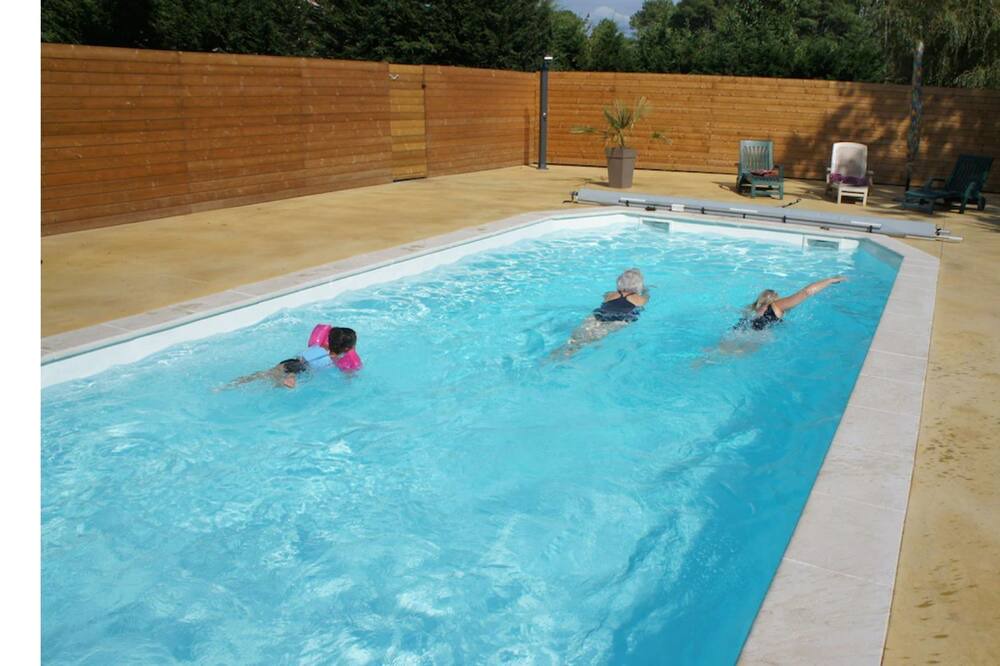 Photo of Outdoor in Messanges