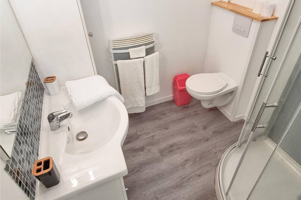 Photo of Bathroom in Lesignac-Durand