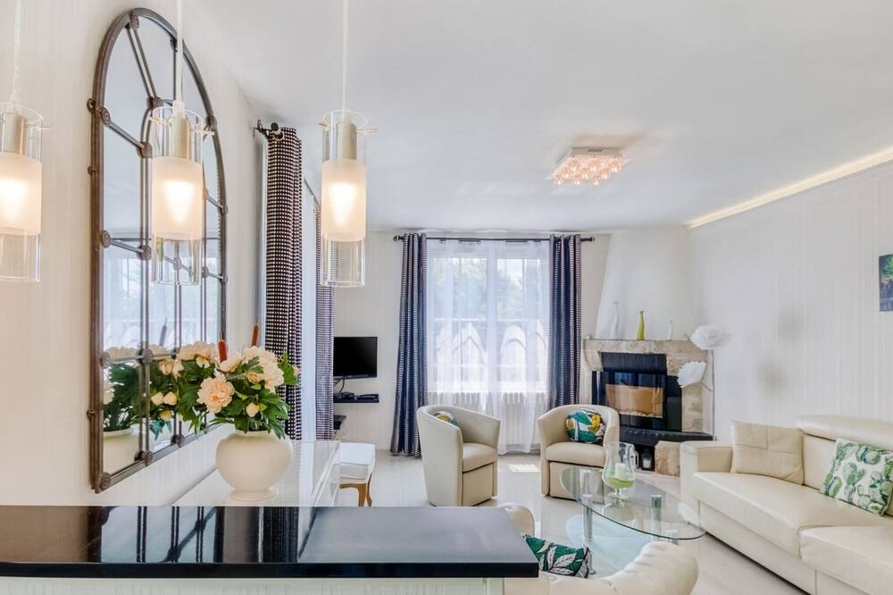 Photo of Livingroom in Tulle