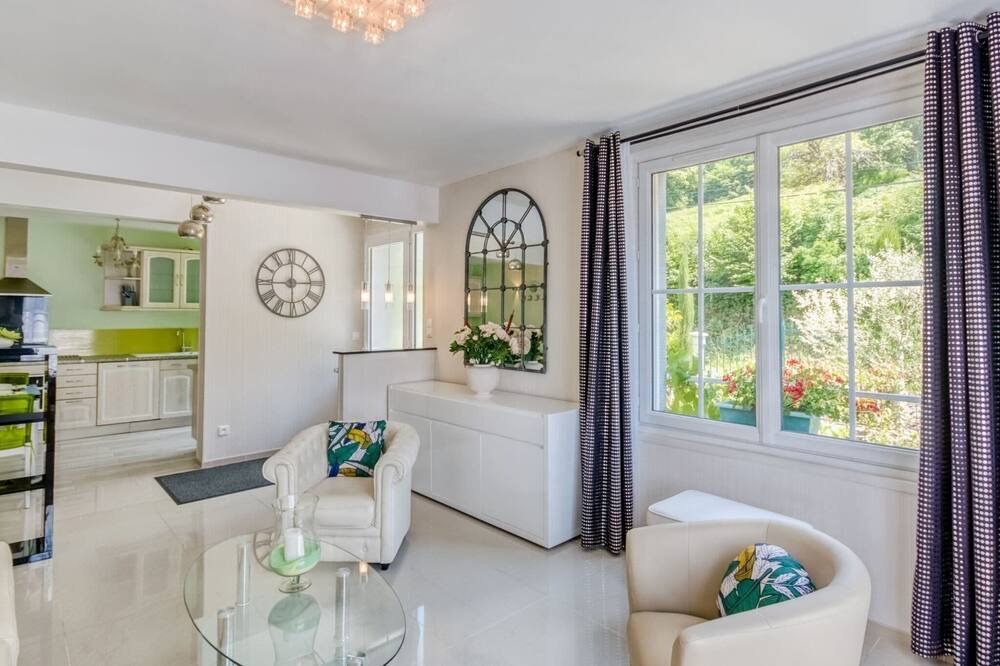 Photo of Livingroom in Tulle