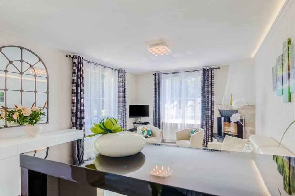 Photo of Livingroom in Tulle