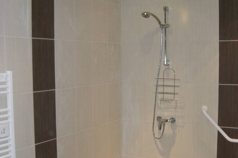 Photo of Bathroom in Pezuls