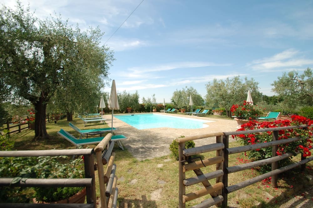 Photo of Outdoor in Monteriggioni