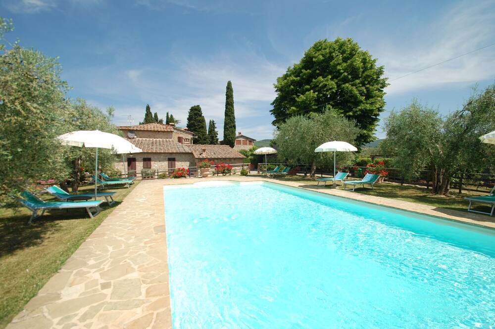 Photo of Outdoor in Monteriggioni