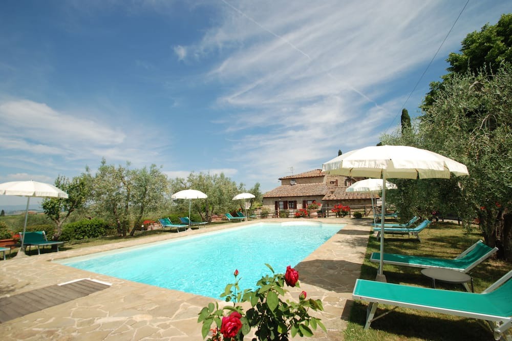 Photo of Outdoor in Monteriggioni