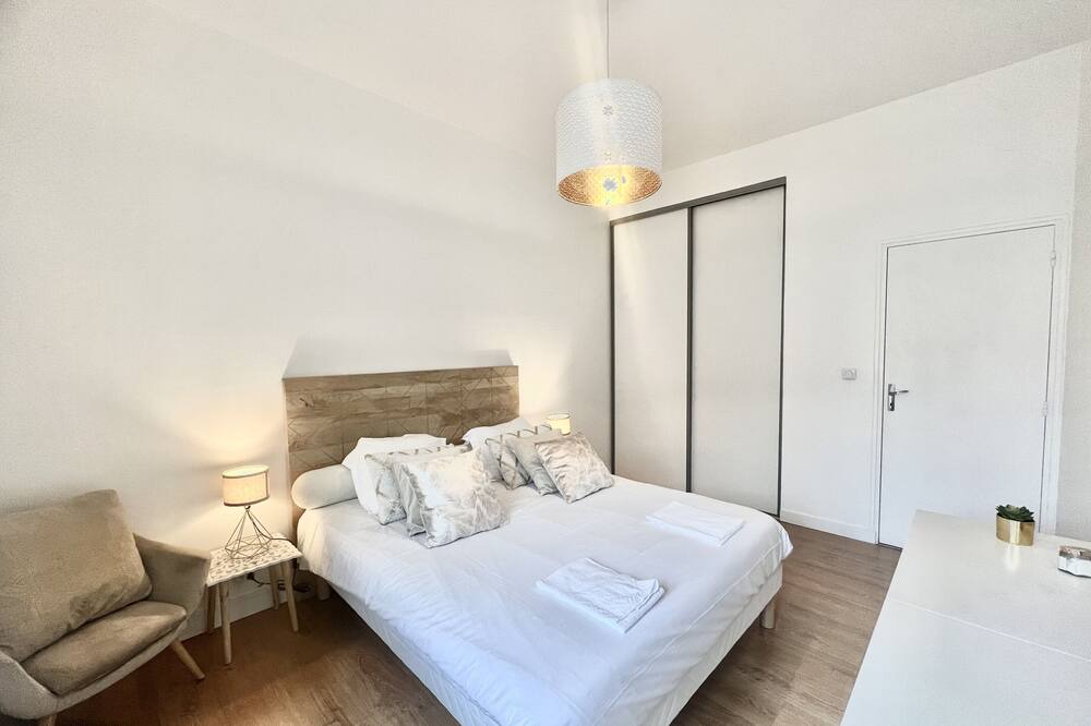 Photo of Bedroom in Les 3 Cites