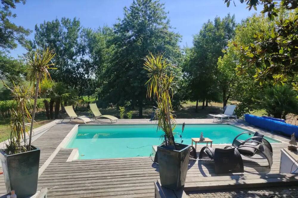 Photo of Outdoor in Soulignac