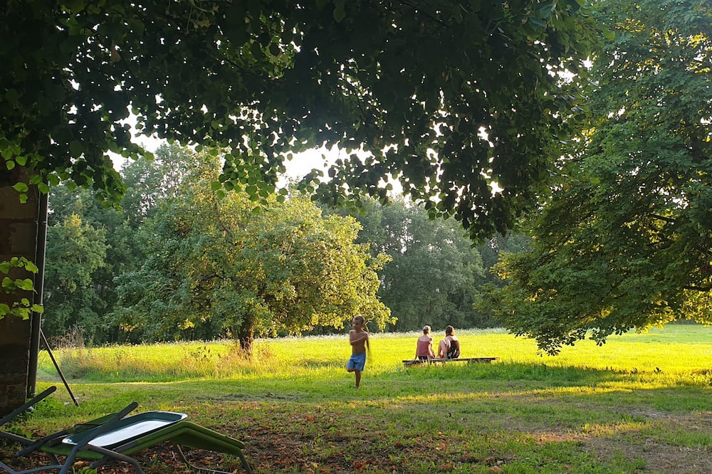 Photo of Outdoor in Doissat