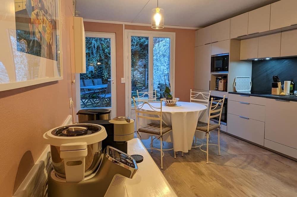 Photo of Kitchen in La Rochefoucauld