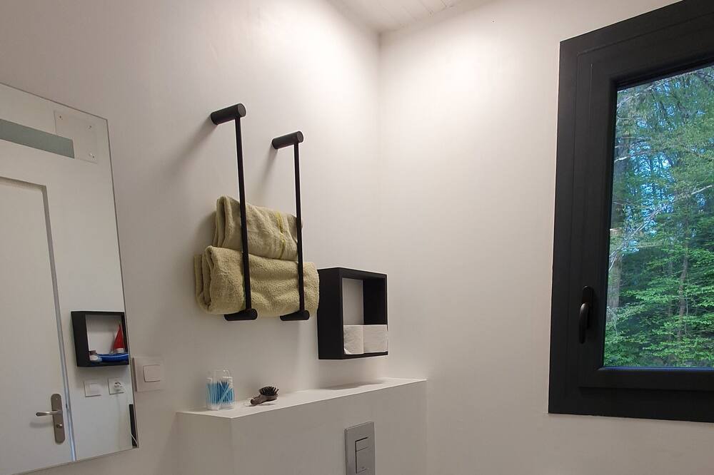 Photo of Bathroom in Perigueux