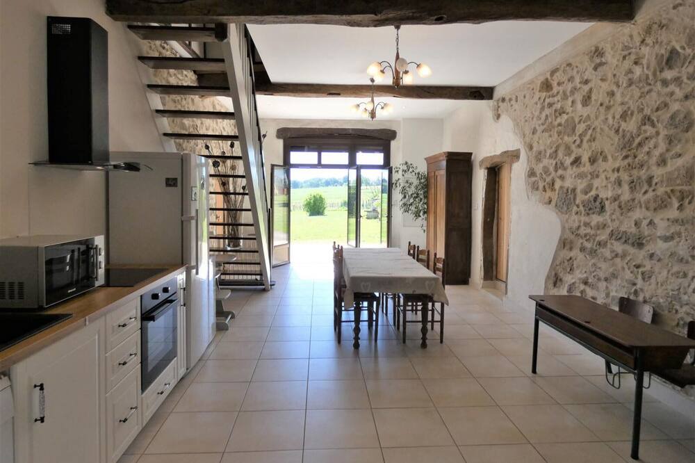 Photo of Kitchen in Saint-Lon-les-Mines