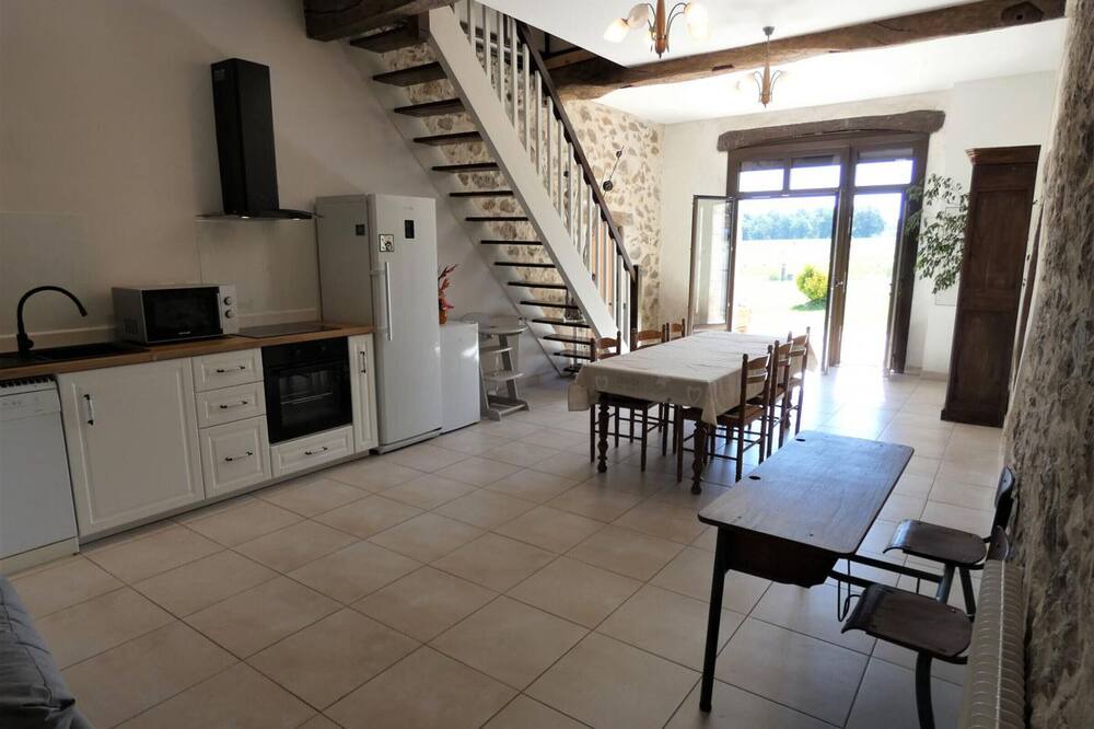 Photo of Kitchen in Saint-Lon-les-Mines