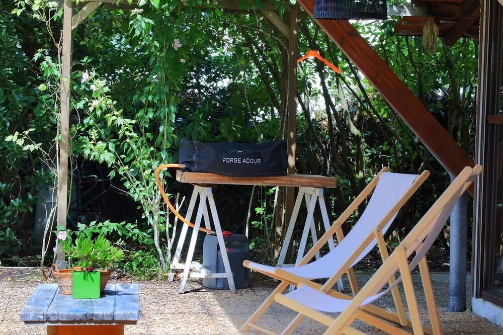 Photo of Outdoor in Lanton