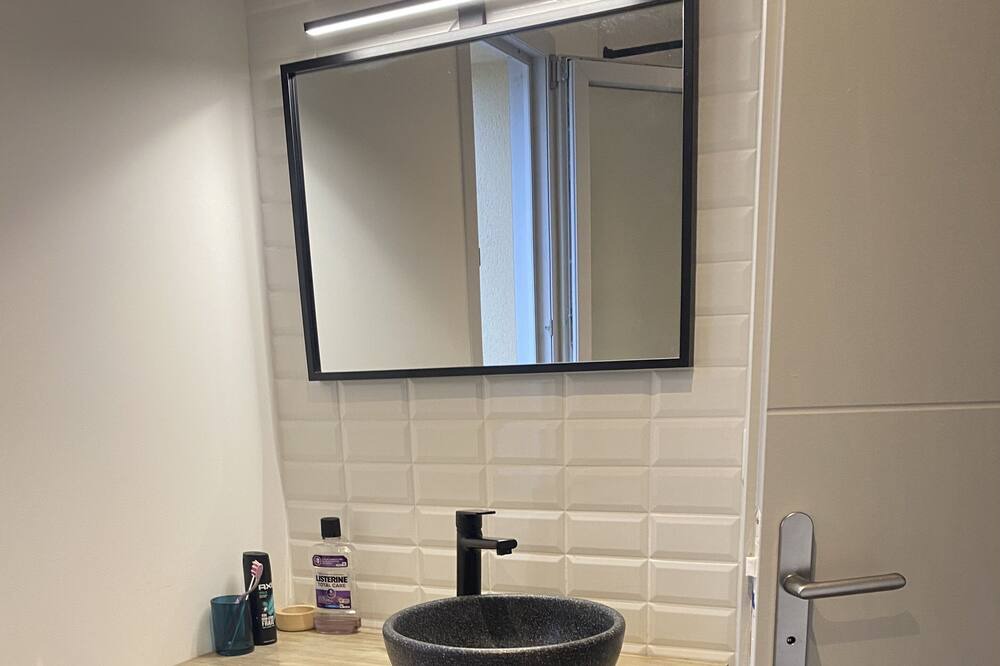 Photo of Bathroom in Blanquefort
