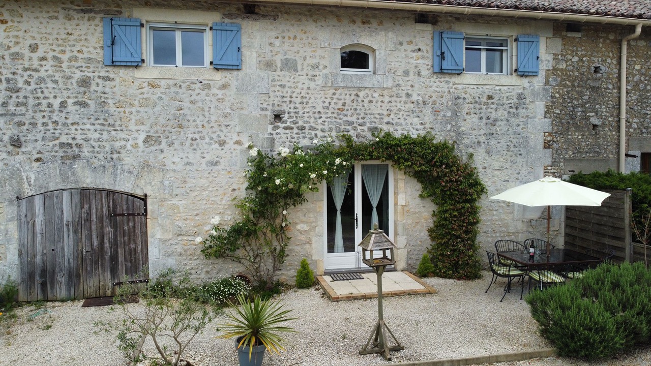 Photo of Outdoor in Baignes-Sainte-Radegonde
