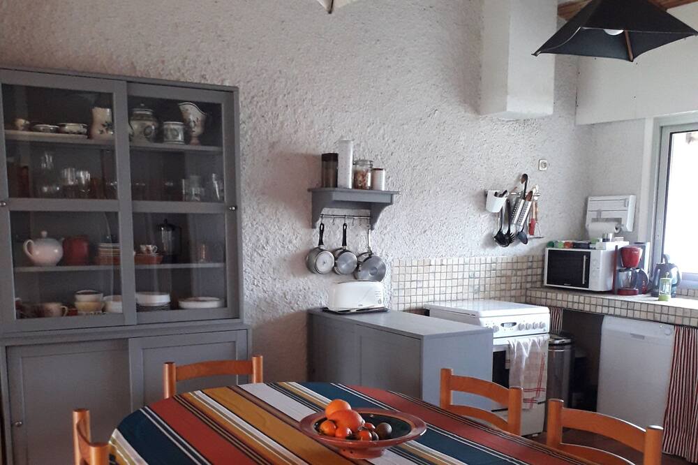 Photo of Kitchen in Cheray