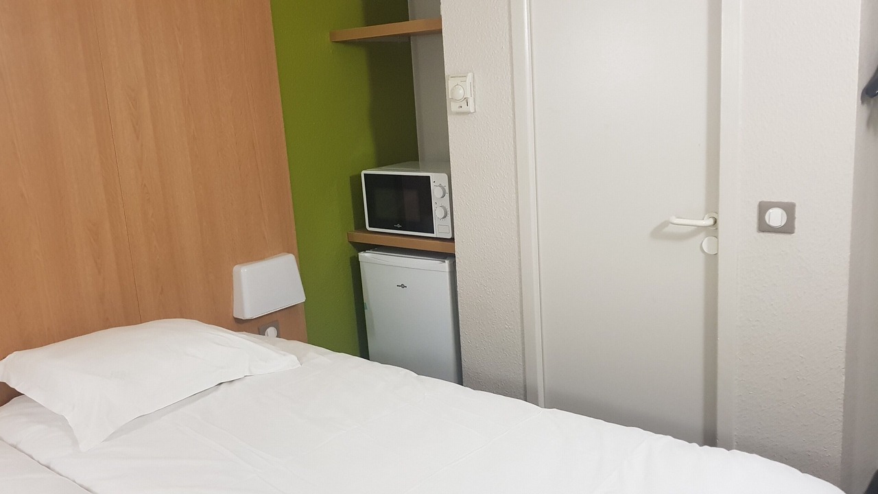 Photo of Bedroom in Chasseneuil-du-Poitou