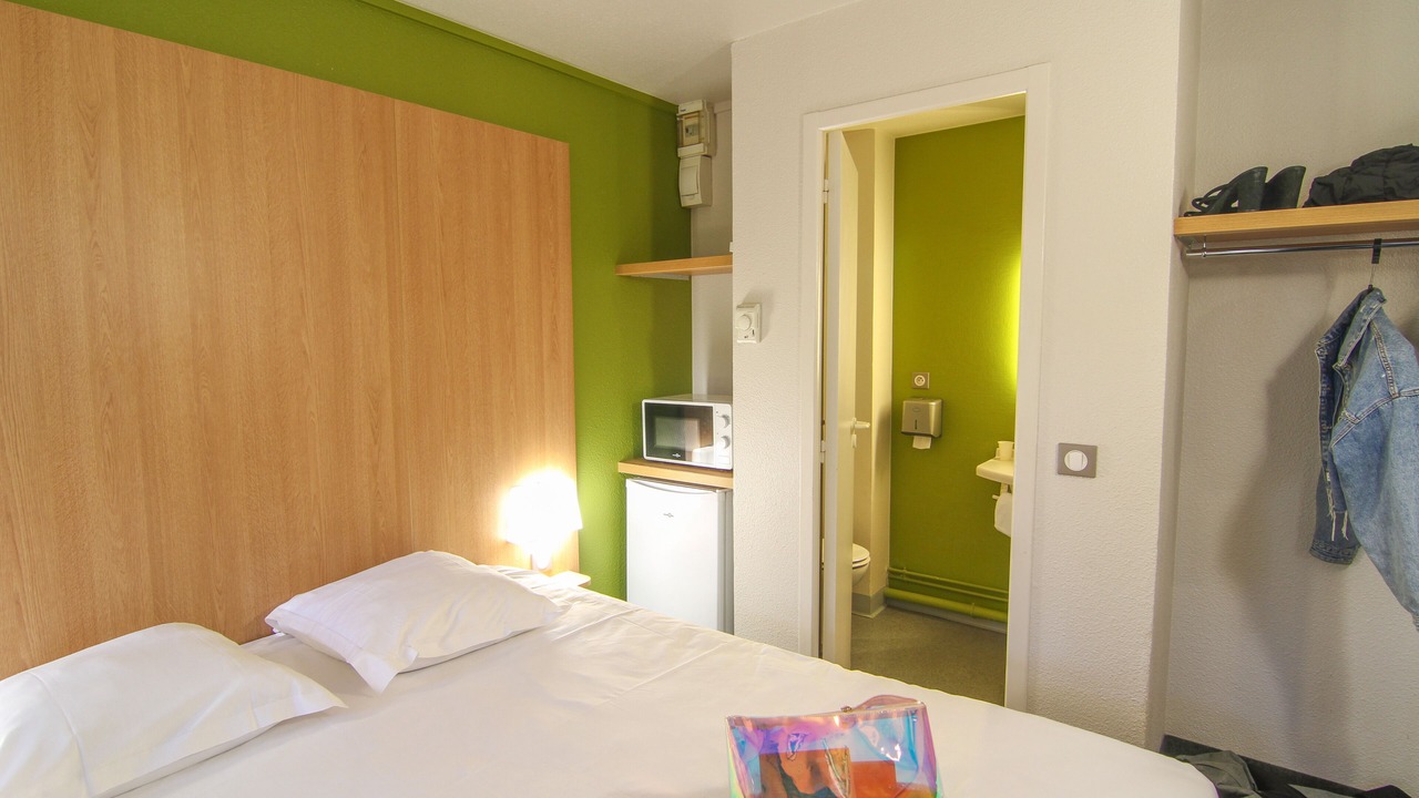 Photo of Bedroom in Chasseneuil-du-Poitou