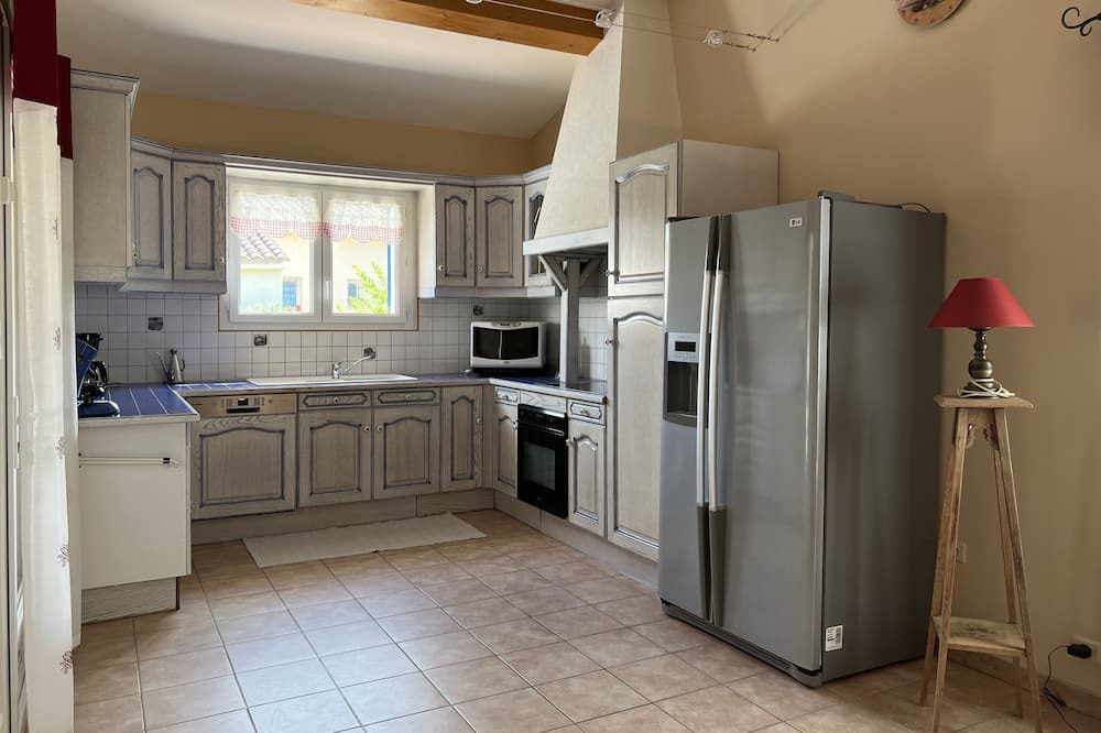 Photo of Kitchen in Sablet