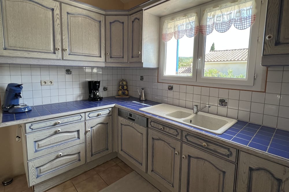 Photo of Kitchen in Sablet