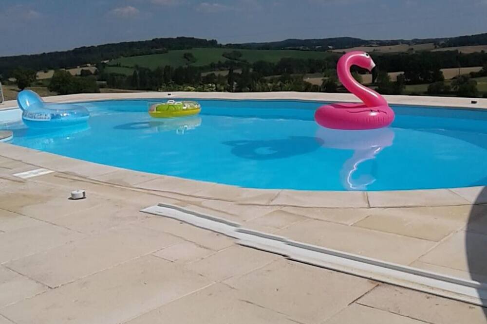 Photo of Outdoor in Montmoreau-Saint-Cybard