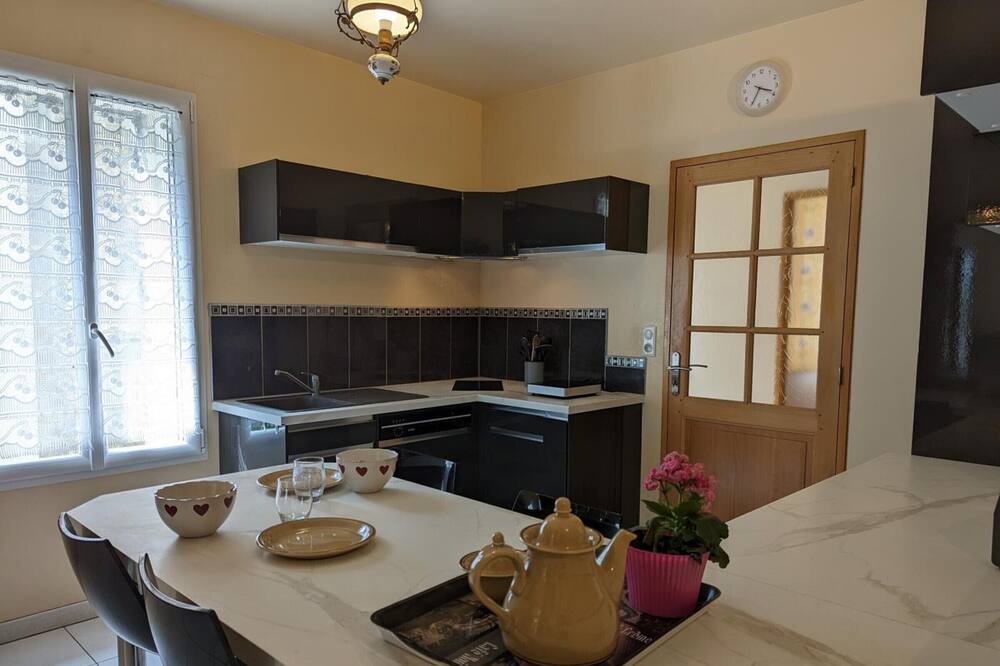 Photo of Kitchen in Montmoreau-Saint-Cybard